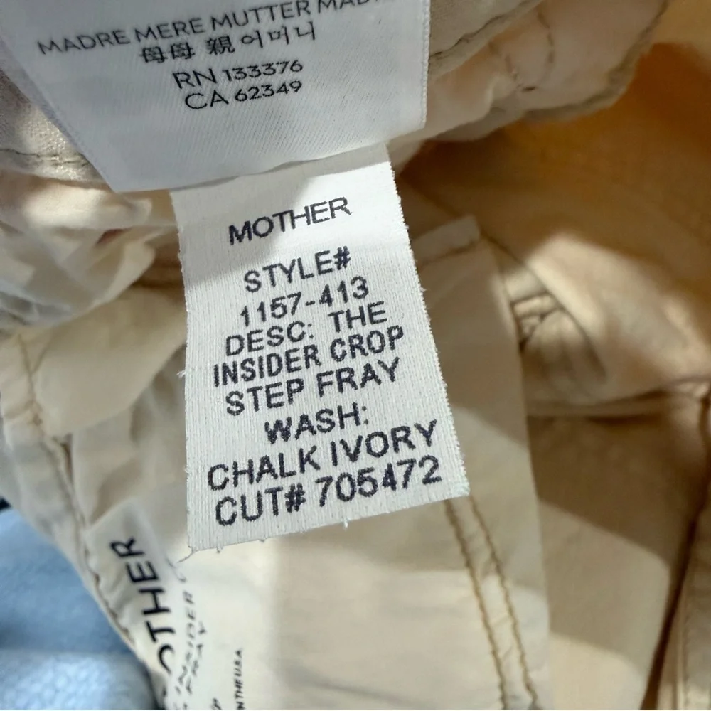 NWT Mother Jeans The Insider Crop Step Fray in Chalk Ivory - Picture 9 of 9